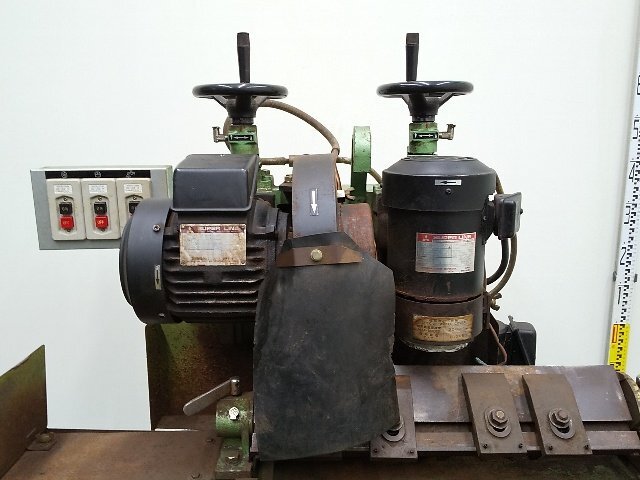 1円スタート!) 丸仲鐵工所 刃物研磨機 GLE-502 木工機械 三相 1円スタート!) 丸仲鐵工所 刃物研磨機 GLE-502 木工機械 三相