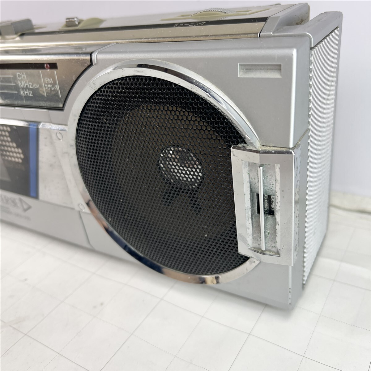 SONYソニー ラジカセ CFS-V10 シルバー 昭和レトロ 80年代 ラジオ カセット ジャンク_画像6