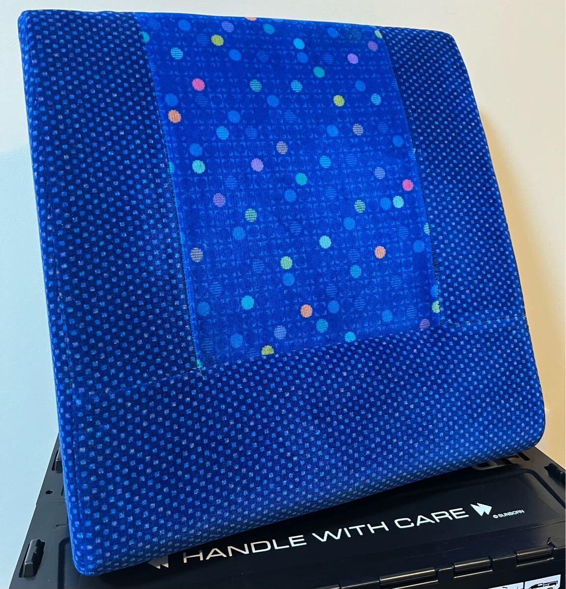 東武100系スペーシア 座席 座面 鉄道部品 鉄道古物 鉄道廃品 Yahoo!オークション - 鉄道廃品 東武 特急スペーシア 100系 座面