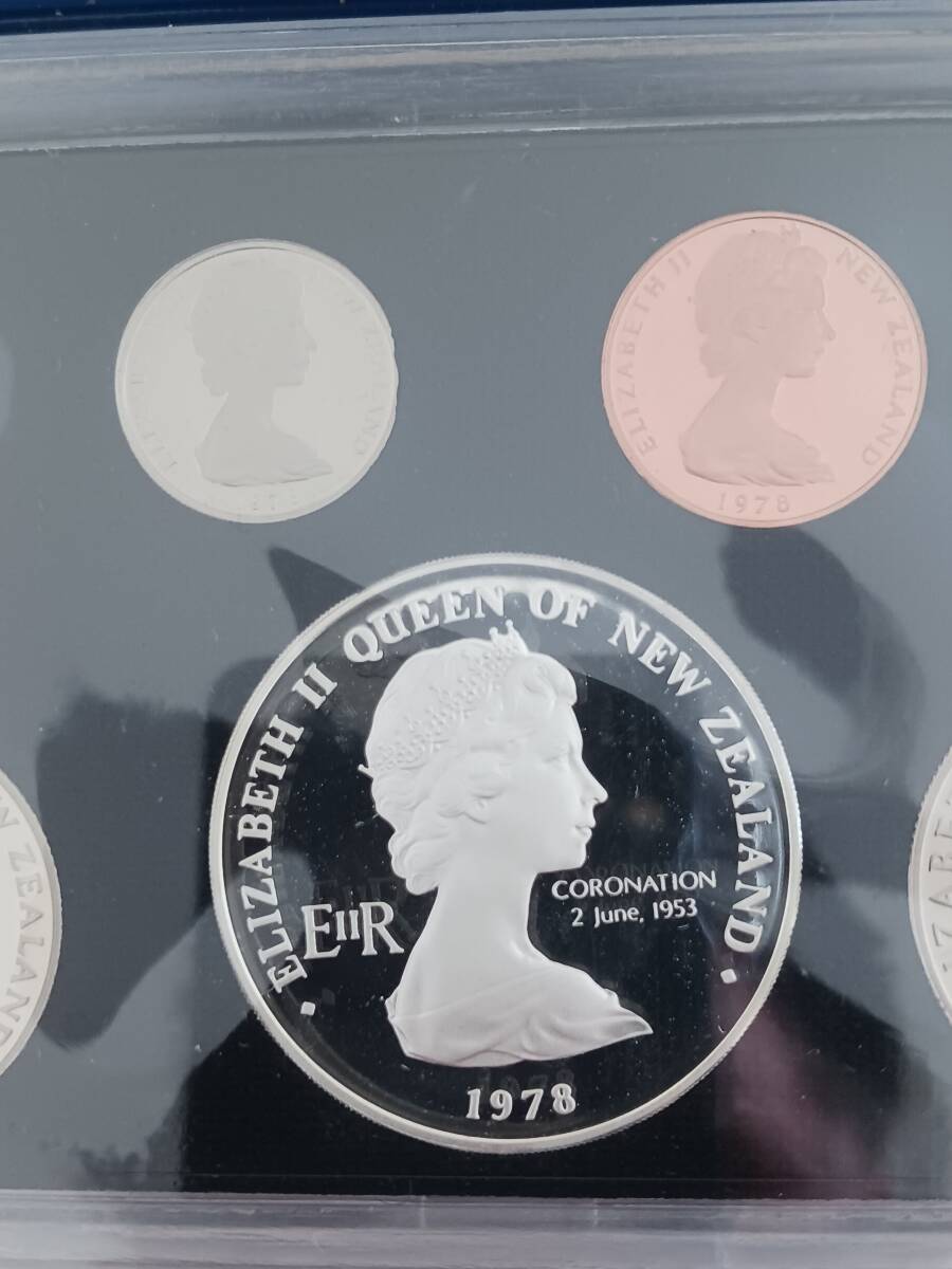 ☆NEW ZEALAND ニュージーランド☆エリザベスⅡ世女王☆戴冠25年 ☆NEW ZEALAND ニュージーランド☆エリザベスⅡ世女王☆戴冠25年