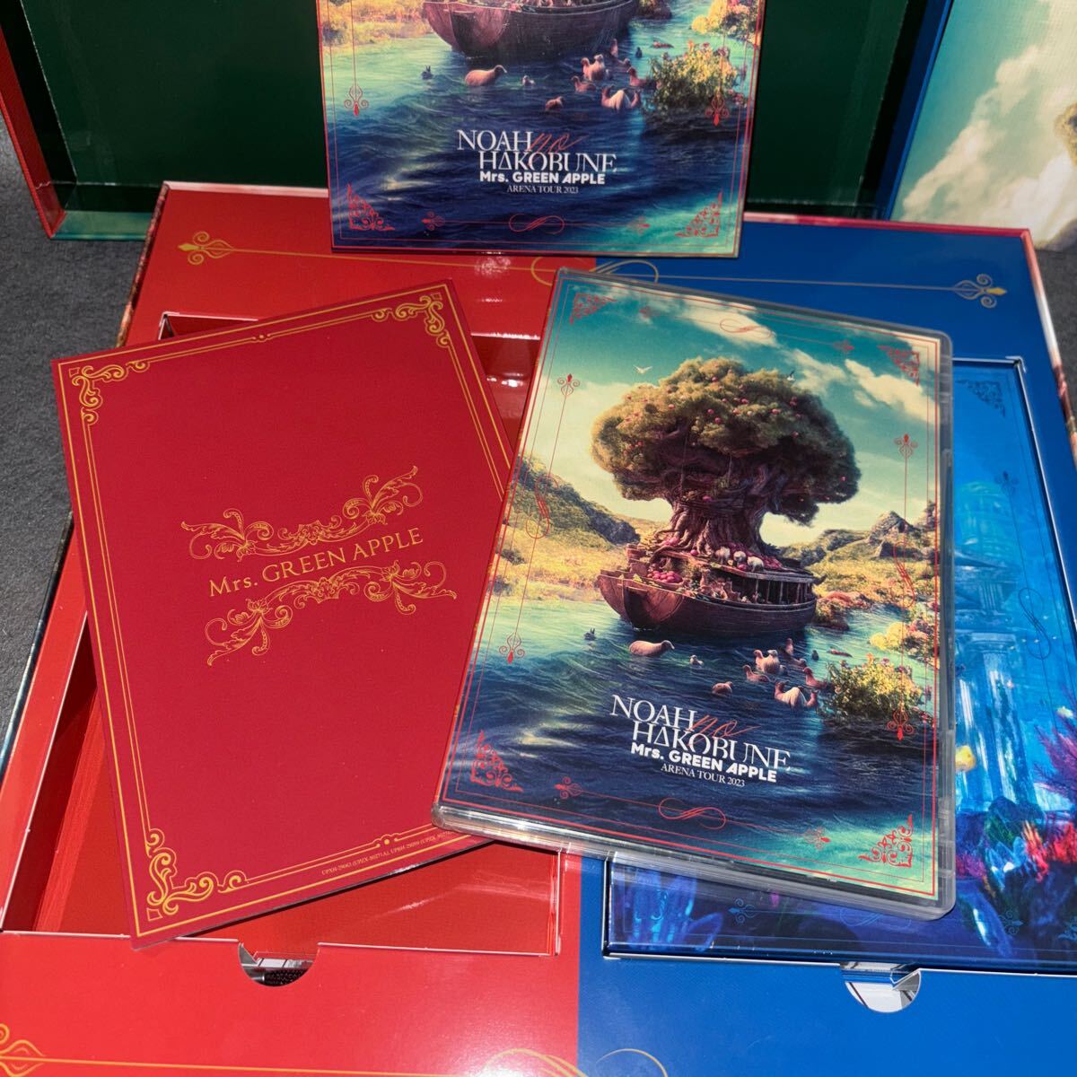 特典付き【完全生産限定盤】Mrs. GREEN APPLE 2023 COMPLETE BOX 特典付き【完全生産限定盤】Mrs. GREEN APPLE 2023 COMPLETE BOX