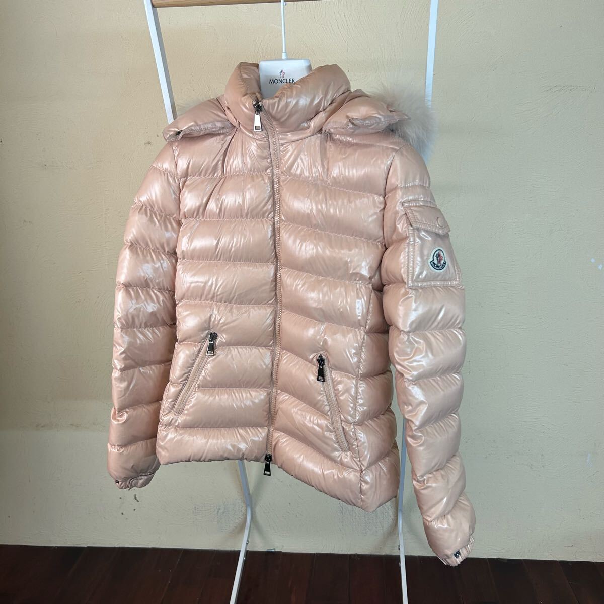 MONCLER モンクレール ダウンジャケットファーBADYFURピンク00 MONCLER モンクレール ダウンジャケットファーBADYFURピンク00