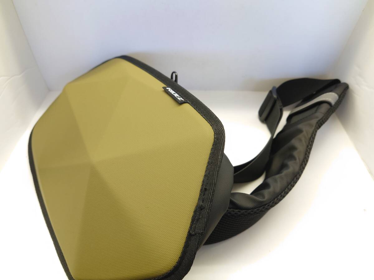 ★RIDEZ★ライズ★RTS02★ハードチェストショルダーバッグ★カーキ★未使用★長期保管品★_画像1