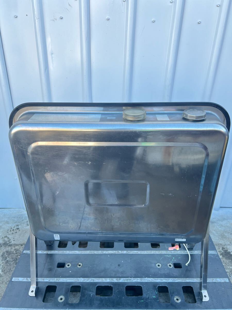 中古 角型ステンレス灯油タンク90L 灯油ボイラー メンテナンス 中古 角型ステンレス灯油タンク90L 灯油ボイラー メンテナンス