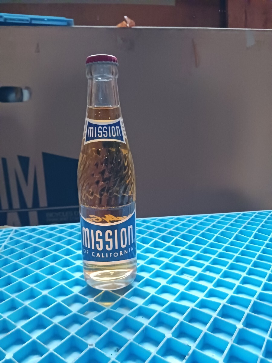 未開封 ミッション 瓶 ジュース mission 200ml 観賞用 プラム サワーフレッシュ 昭和レトロ 当時物_画像1