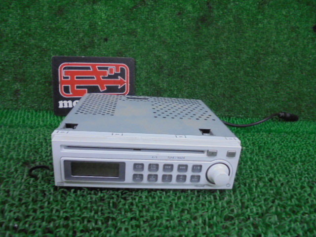 7FM5686 AFI3)) Subaru R2 RC1/RC2 i оригинальный CD аудио панель 86201KG110