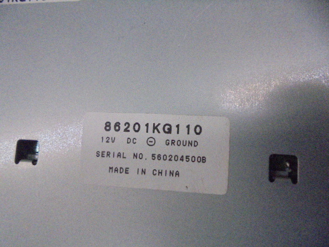 7FM5686 AFI3)) Subaru R2 RC1/RC2 i оригинальный CD аудио панель 86201KG110