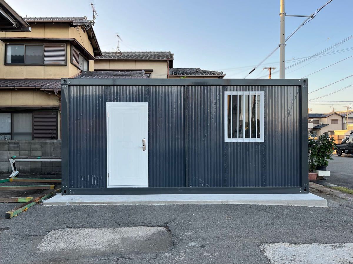 関東地方発】 限定価格 ユニットハウス3m×5.95m 黒 事務所 関東地方発】 限定価格 ユニットハウス3m×5.95m 黒 事務所