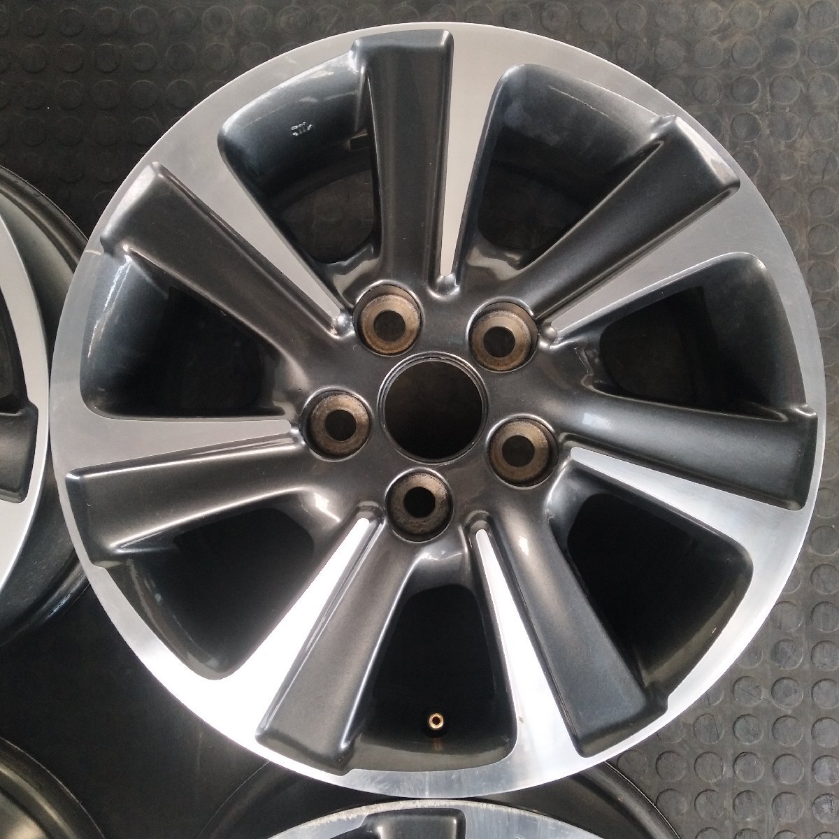 T1-192[4шт.@ цена ][16x6J 5x114.3 ET+50 ступица 60] Toyota TOYOTA оригинальный *80 серия Noah Voxy и т.п. * витрина самовывоз возможность *.. заявление выпуск возможность 