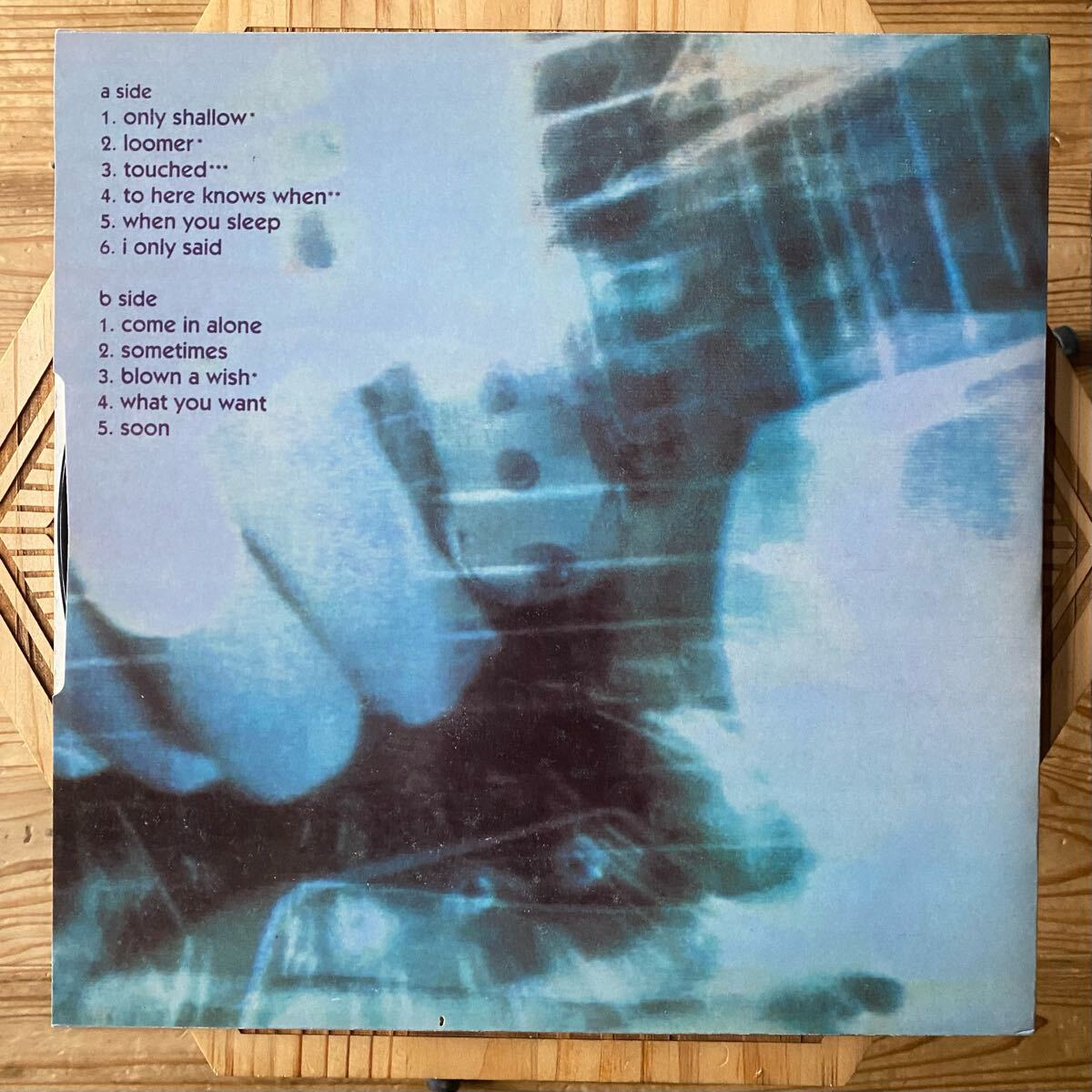 MY BLOODY VALENTINE マイ・ブラディ・バレンタイン/ Loveless MY BLOODY VALENTINE マイ・ブラディ・バレンタイン/ Loveless