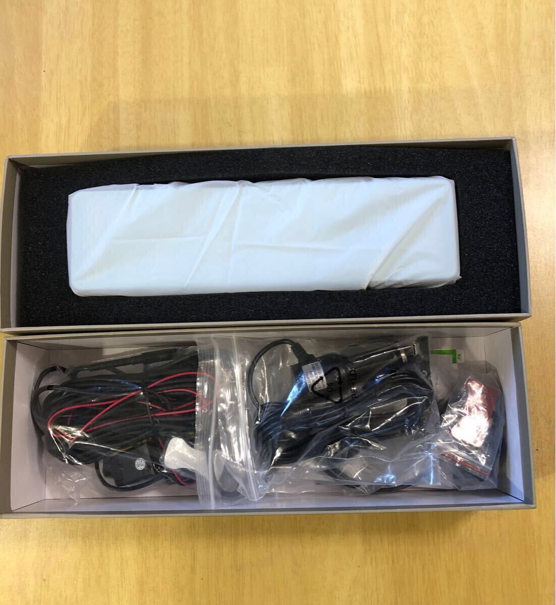 【美品】VANBAR DC209 ミラー型 4K高画質 前後ドライブレコーダー GPS デジタルインナーミラー タッチパネル SDカード64GB付き 120