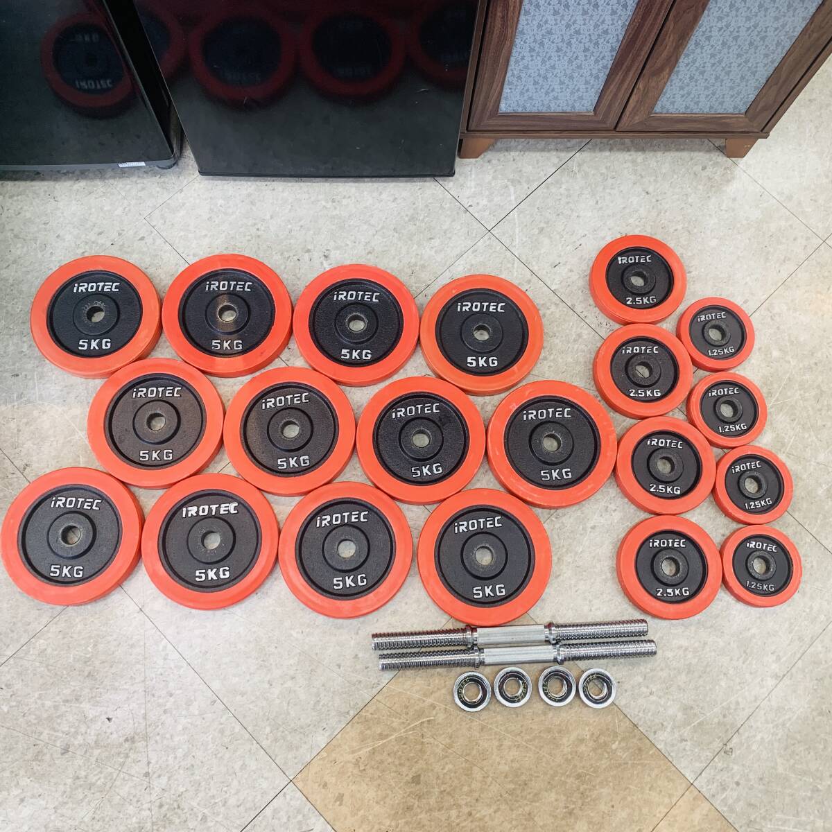 最新情報 2.5kg×4 1.25kg×4 75kgセット プレート ダンベル ラバー付 iROTEC 【引取可/福岡県大野城市】 5.0kg×12 アイロテック シャフト2本 バーベル、ダンベル