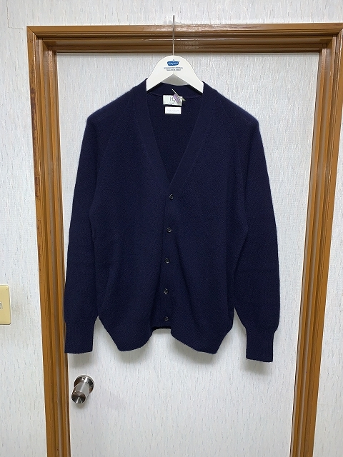 2 美品 HERILL ヘリル カシミヤ100% カーディガン Hole garment 2 美品 HERILL ヘリル カシミヤ100% カーディガン Hole garment