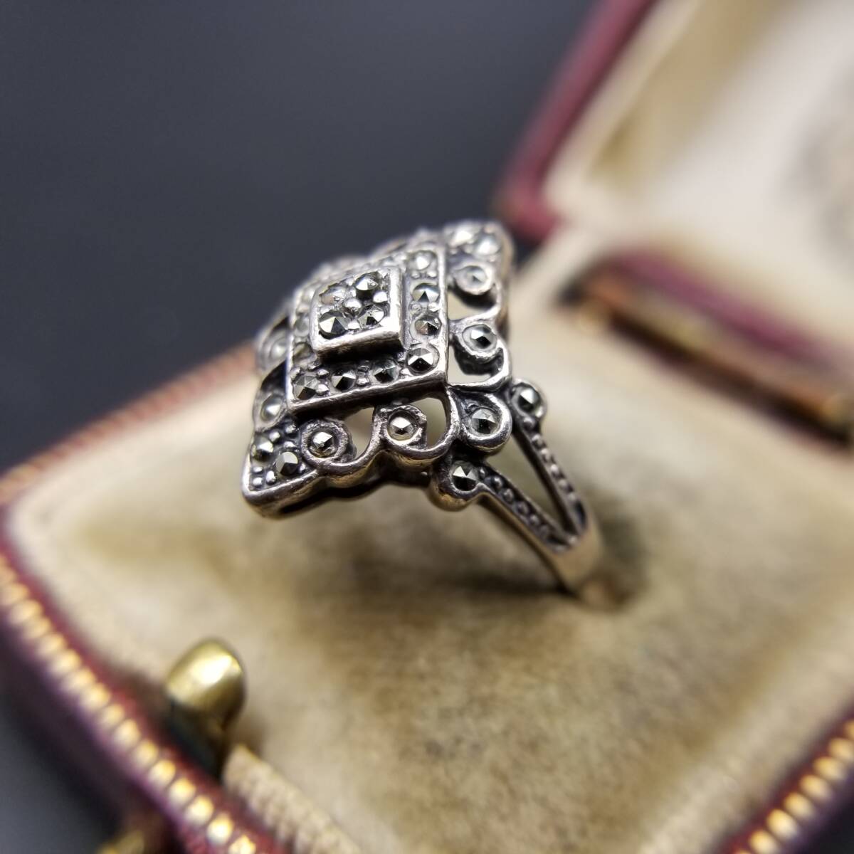 アールデコ マーカサイト装飾 ひし形 透かし 925 シルバー ヴィンテージ リング 銀 指輪 レトロ エレガント 上品な煌めき R14-O_画像2