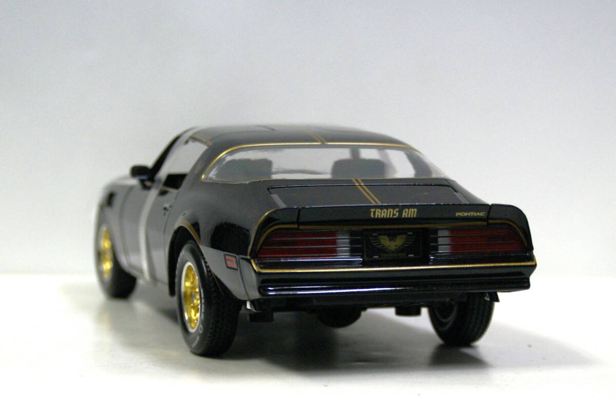 【マイスト】1/18 ポンティアック ファイアーバード トランザム 1978年 ブラックのダイキャスト制ミニカー