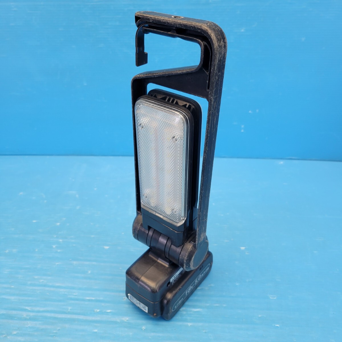 34★送料無料!★パナソニック 充電式LED工業用マルチ投光器EZ37C3 とバッテリEZ9L54 中古動作品 ●★●★●★●