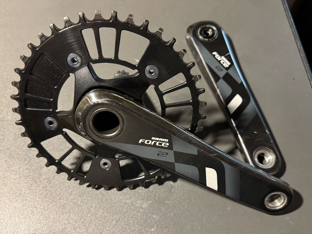 SRAM FORCE AARNチェーンリング付 42t PCD110 気負わ SRAM FORCE AARNチェーンリング付 42t PCD110 気負わ