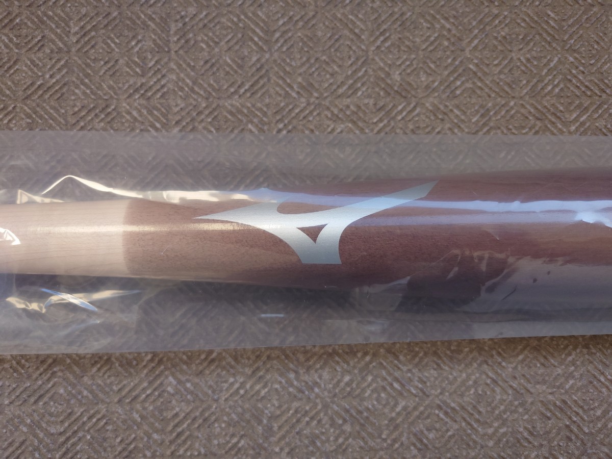 新品未使用】栗山巧 モデル 埼玉西武ライオンズ バット MIZUNO 新品未使用】栗山巧 モデル 埼玉西武ライオンズ バット MIZUNO