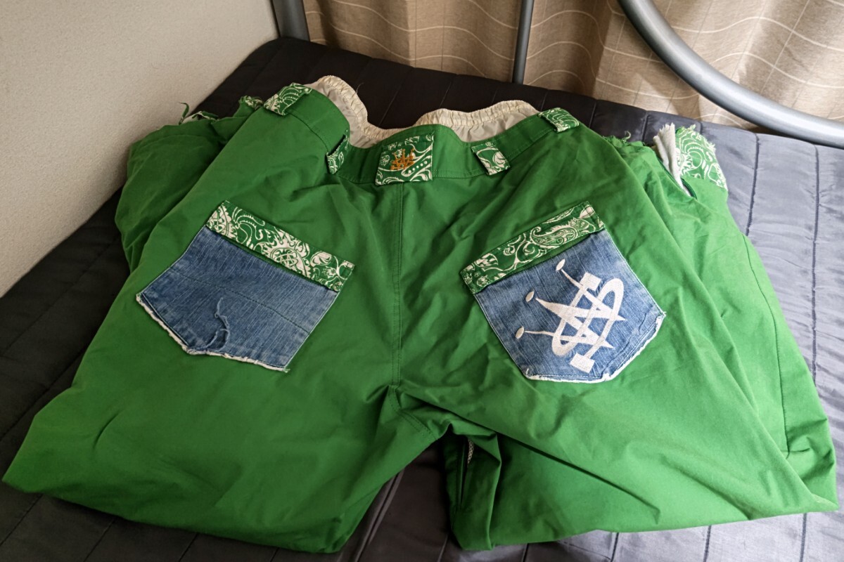 中古 S WEAR S-WEAR S ウェア スノーボード ジャケット スノボ 中古 S WEAR S-WEAR S ウェア スノーボード ジャケット スノボ