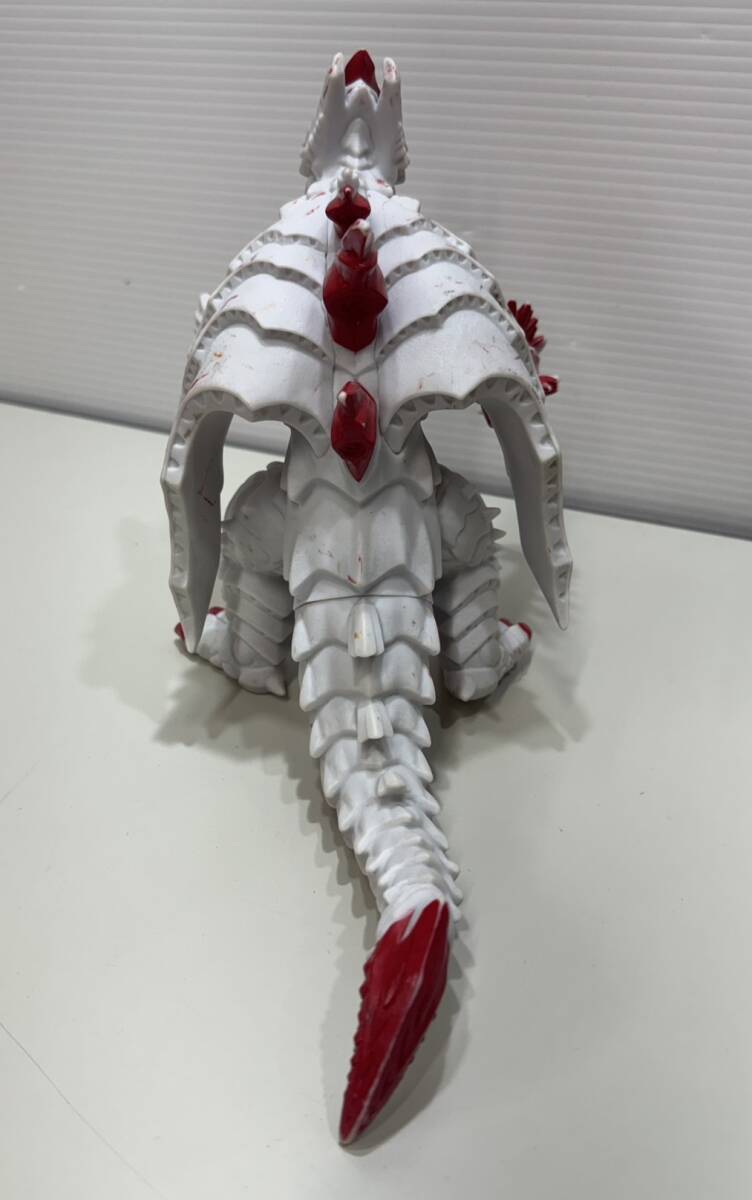 ウルトラマン ウルトラ怪獣DX スネークダークネス ソフビ 中古品