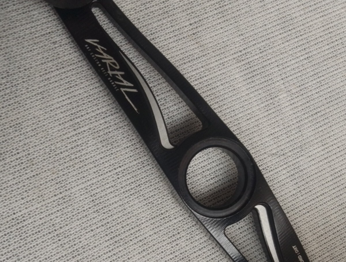 DRT VARIAL ハンドル 100 Black DAIWA/Abu右用ロックナット2個