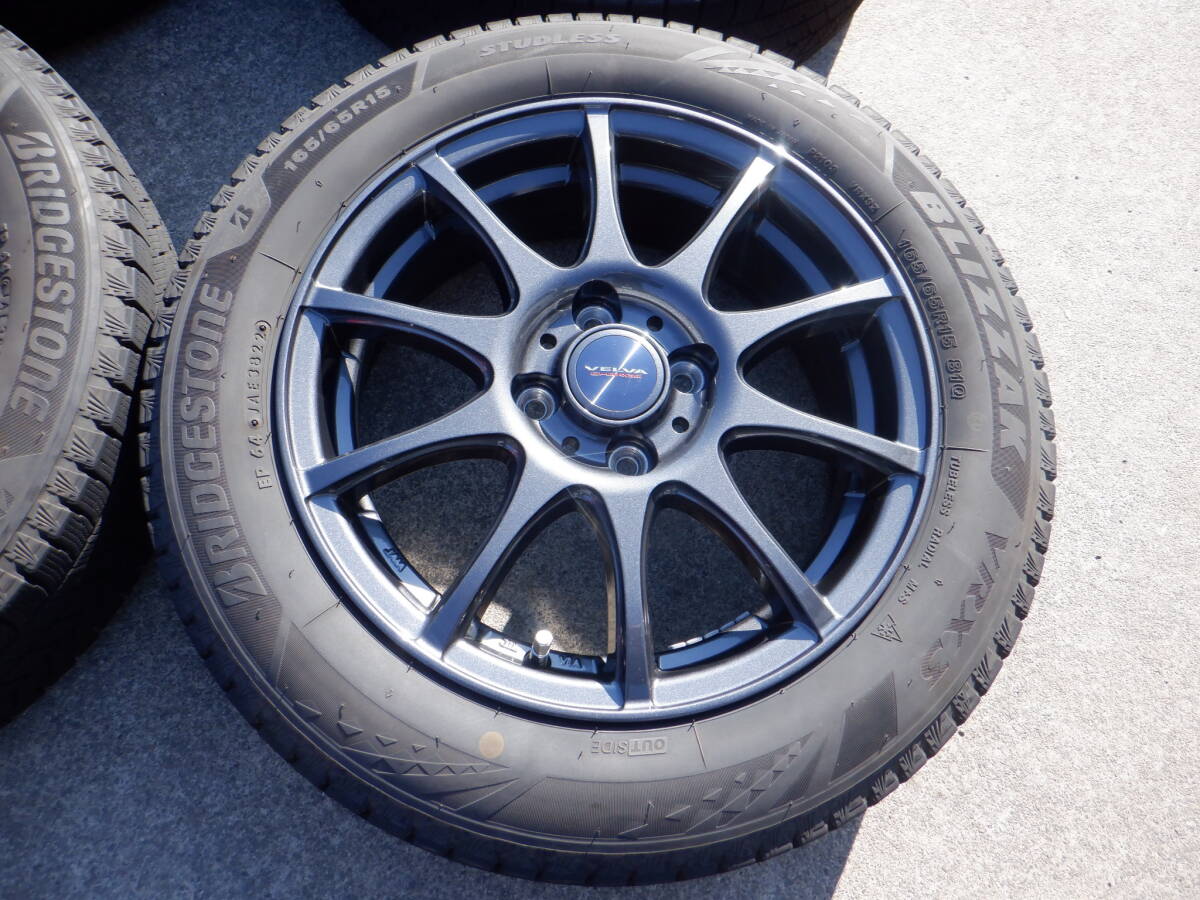 weds VELVA CHARGE 15インチ BLIZZAK VRX3 165/65R15 81Q スタッドレスタイヤ 4本SET ソリオ ソリオバンディット デリカD:5