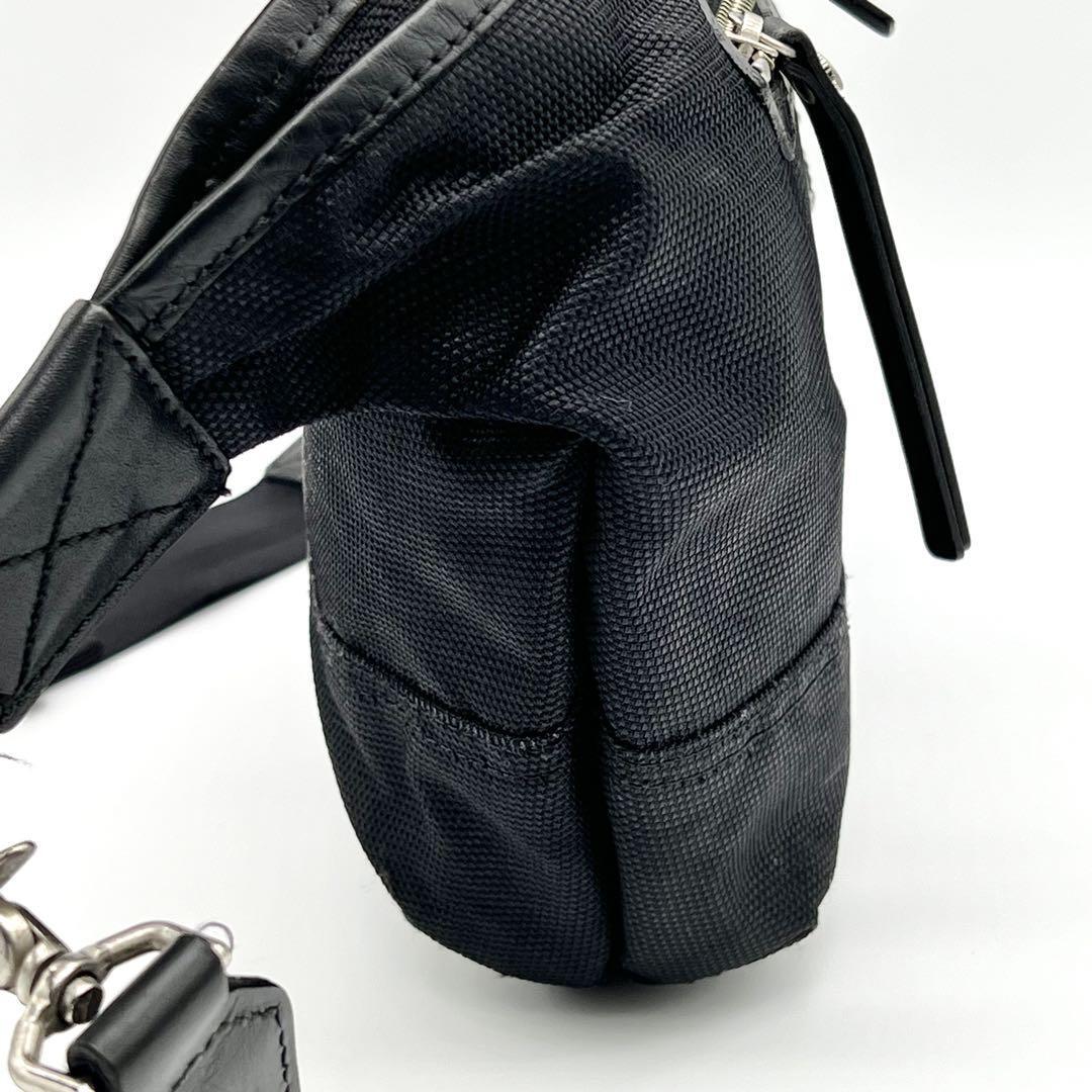 ◆Vivienne Westwood◆ORB ストラップ クロスボディバッグ 良品】Vivienne Westwood ヴィヴィアンウエストウッド オーブ