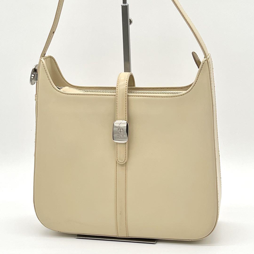 良品】Courreges クレージュ ハンドバッグ 肩がけ 良品】Courreges クレージュ ハンドバッグ 肩がけ