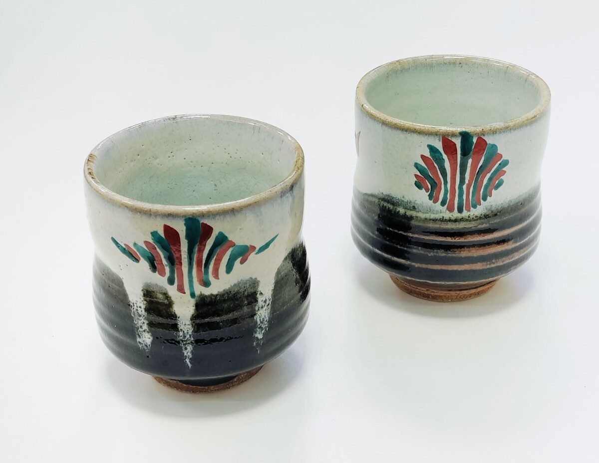 ファッションデザイナー 濱田友緒 （祖父 人間国宝 濱田庄司） 掛合赤絵湯呑 一対 共箱 工芸品