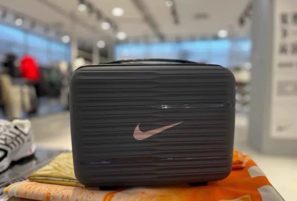 数量限定 海外限定 日本未発売 NIKE ナイキ トラベルセット 旧 数量限定 海外限定 日本未発売 NIKE ナイキ トラベルセット 旧