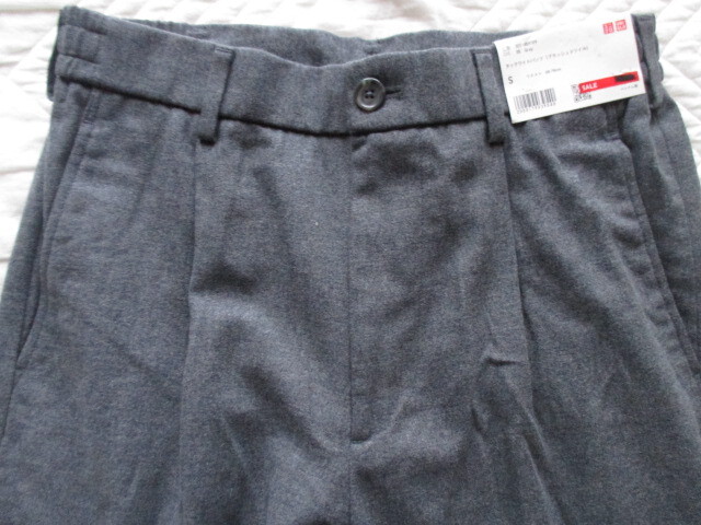 未使用 UNIQLO ユニクロ タックワイドパンツ ブラッシュドツイル サイズ表記S（68~76㎝） グレイ
