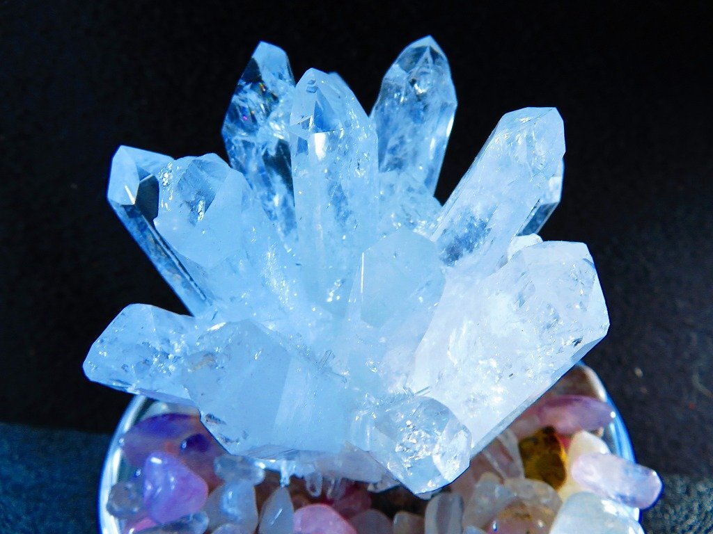 ☆浄化済み☆1.2kg☆絶品☆超巨大☆超迫力☆天然水晶☆レムリアンシード水晶クラスター☆台付き☆tk3231(原石)|売買されたオークション情報、Yahoo!オークション(旧ヤフオク!) の商品情報をアーカイブ公開 - オークファン(aucfan.com) ☆浄化済み☆1.2kg☆絶品☆超巨大☆超迫力☆天然水晶☆レムリアンシード水晶クラスター☆台付き☆tk3231(原石)|売買されたオークション情報、Yahoo!オークション(旧ヤフオク!) の商品情報をアーカイブ公開 - オークファン(aucfan.com)