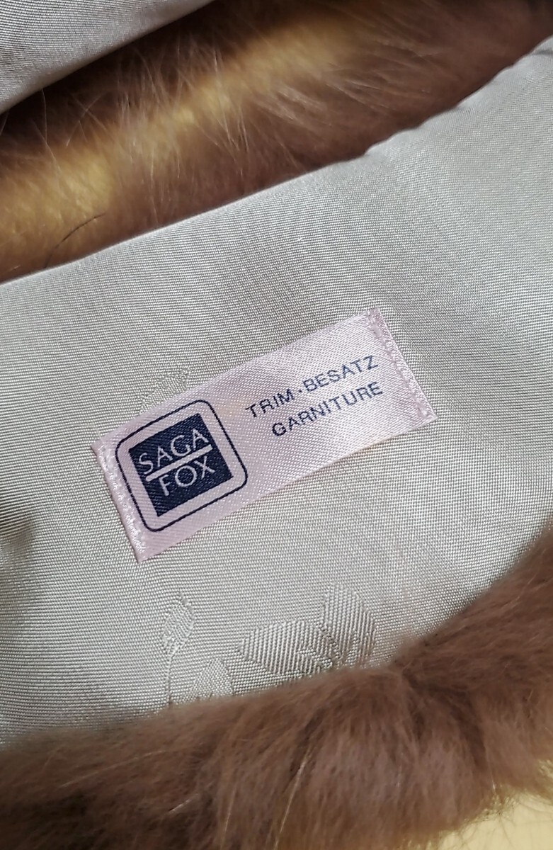 サガ フォックス SAGA FOX 天然毛皮 キツネ 希少 青狐 スヌード サガ フォックス SAGA FOX 天然毛皮 キツネ 希少 青狐 スヌード