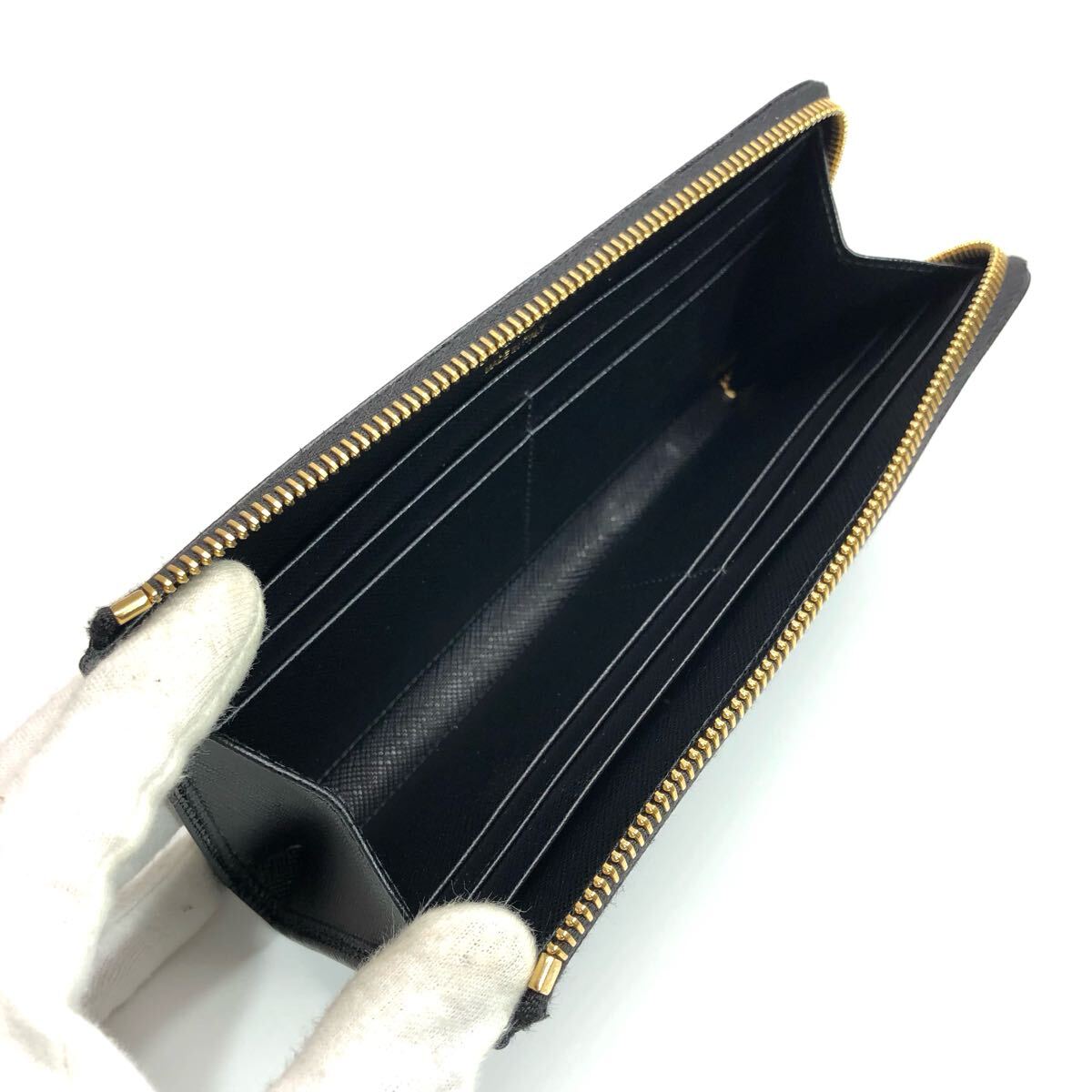 ☆極美品/箱付☆PRADA プラダ サフィアーノ メタルロゴ L字 ☆極美品/箱付☆PRADA プラダ サフィアーノ メタルロゴ L字