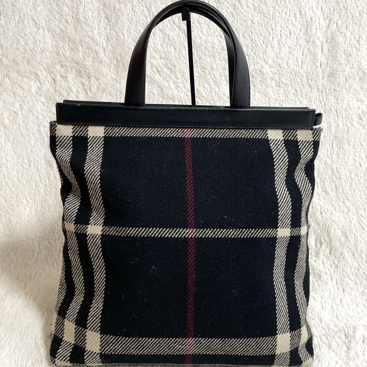 美品 BURBERRY メガチェック ウール レザー トートバッグ 美品 BURBERRY メガチェック ウール レザー トートバッグ