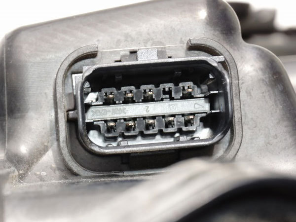 『シトロエンC4ピカソ B58RFJP用 純正 ヘッドライトASSY 右側(cè) キセノン HID HELLA』【2159-75884】