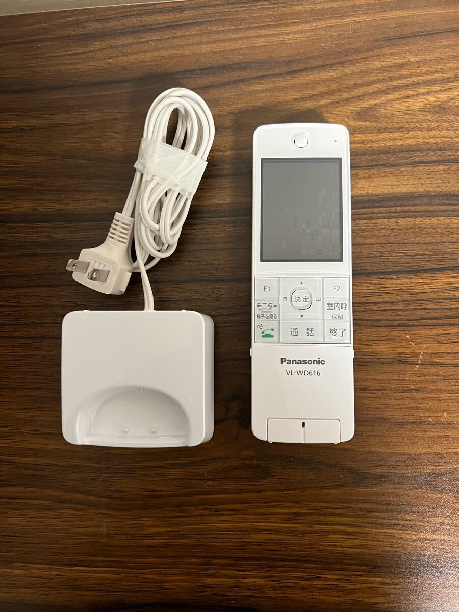 美品　Panasonic VL-WD616 ワイヤレスインターホン　充電器付き Amazon.co.jp: パナソニック(Panasonic) ワイヤレスモニター子機