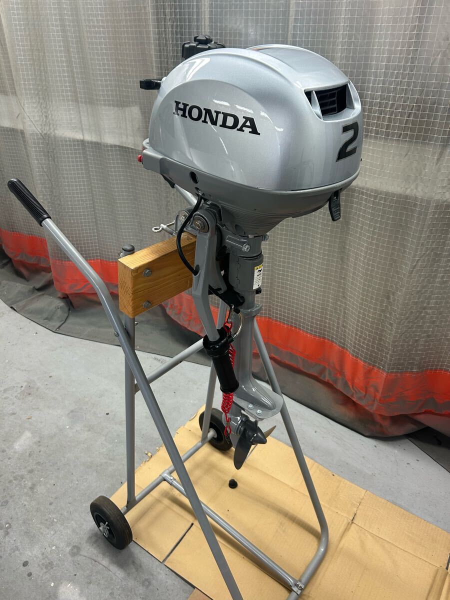 2023年5月購入 使用1回 ホンダ 船外機 2馬力 4ストローク - 10 2023年5月購入 使用1回 ホンダ 船外機 2馬力 4ストローク - 10