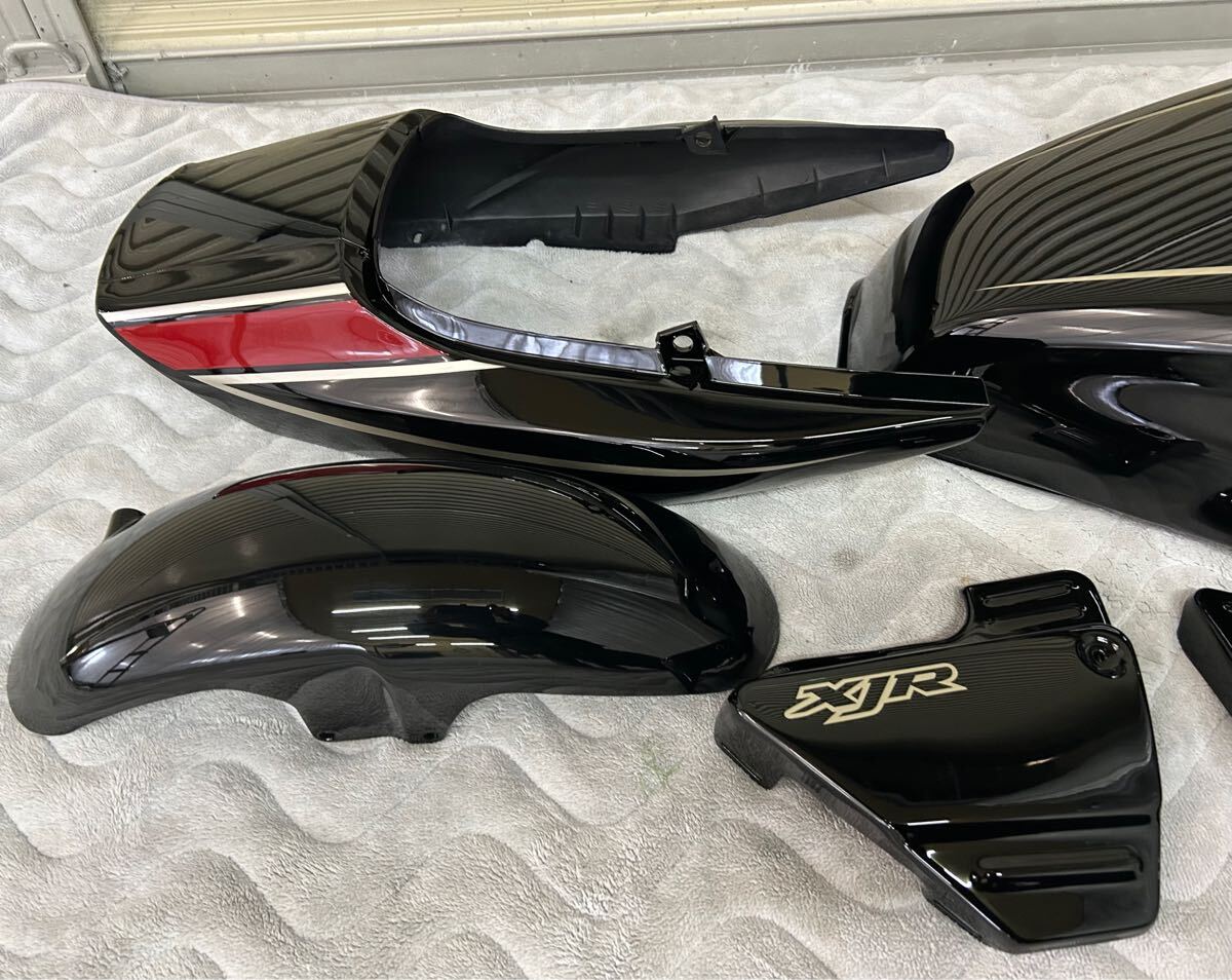 XJR400 xjr 4HM 純正外装 RZカラー 塗装後未使用(パーツ)|売買 XJR400 xjr 4HM 純正外装 RZカラー 塗装後未使用(パーツ)|売買