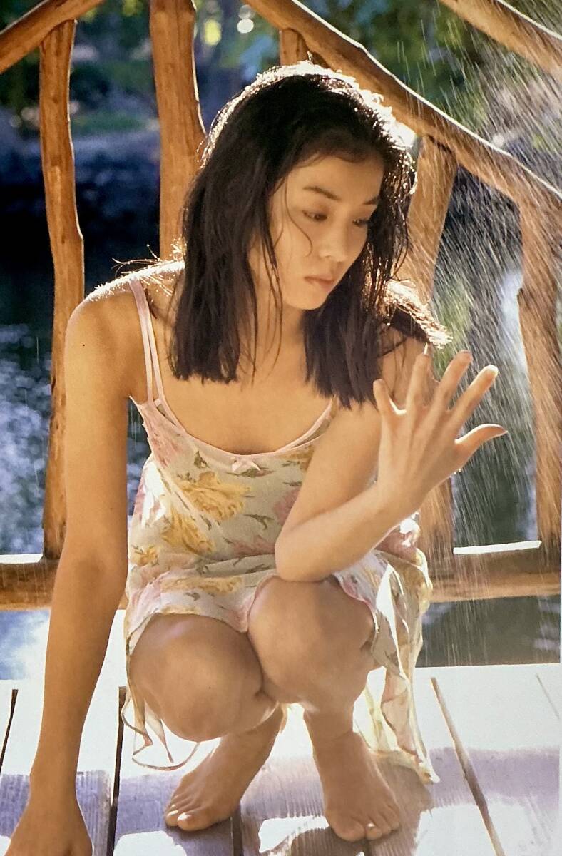 ☆ 石田ゆり子 ひかり 写真集 きせき 1987-1996 美女 美乳 美尻