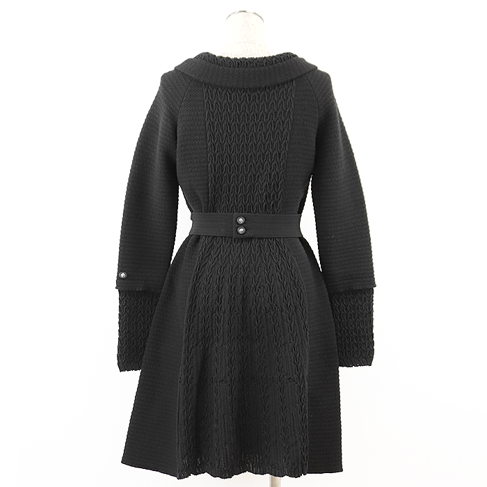 【美品】CHANEL シャネル ワンピース ニット P50101 レイヤードスリーブ ライオンチャーム フレア ベルト付屬 レディース 38 黒 仏制