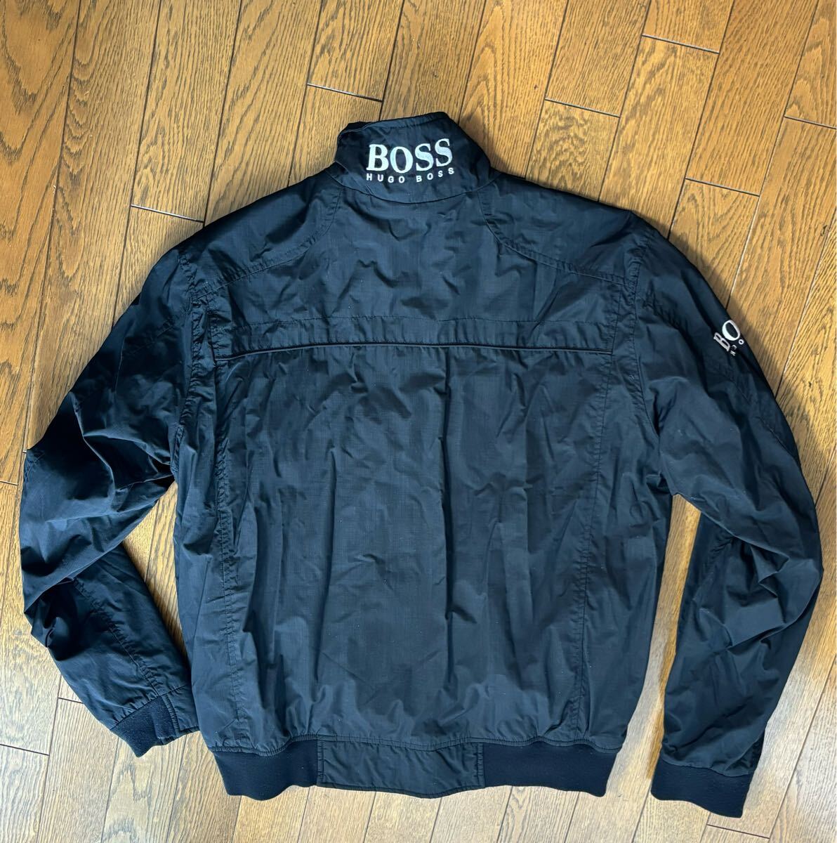 HUGO BOSS ヒューゴボス ロゴ刺繍 ウインドーブルゾン L 黒 HUGO BOSS ヒューゴボス ロゴ刺繍 ウインドーブルゾン L 黒
