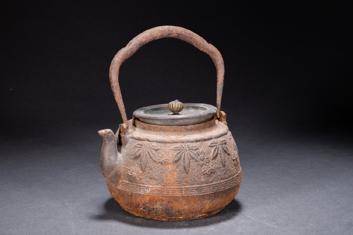 【5％OFF】 善古堂】某有名オークション買入 時代物 釜師名人 龍文堂造 鉄瓶 工芸品