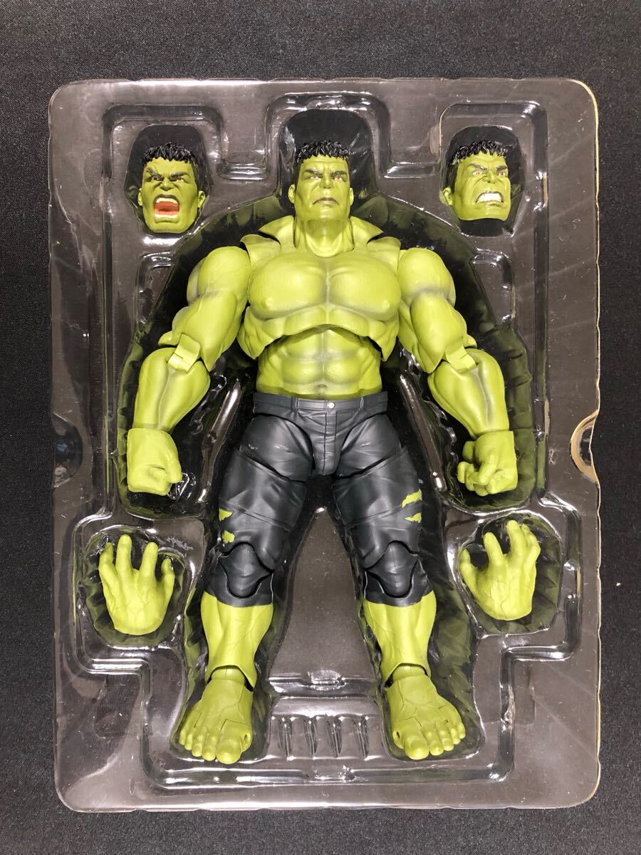 S.H.Figuartsハルク(アベンジャーズ/インフィニティ・ウォー) S.H.Figuartsハルク(アベンジャーズ/インフィニティ・ウォー)