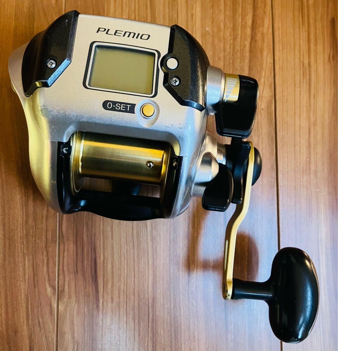 シマノ プレミオ3000 外観美品 通電、自動巻き上げ可能 SHIMANO PREMIO3000 電動リール 青物、真鯛、イカ、コマセ等に。電動丸 船用