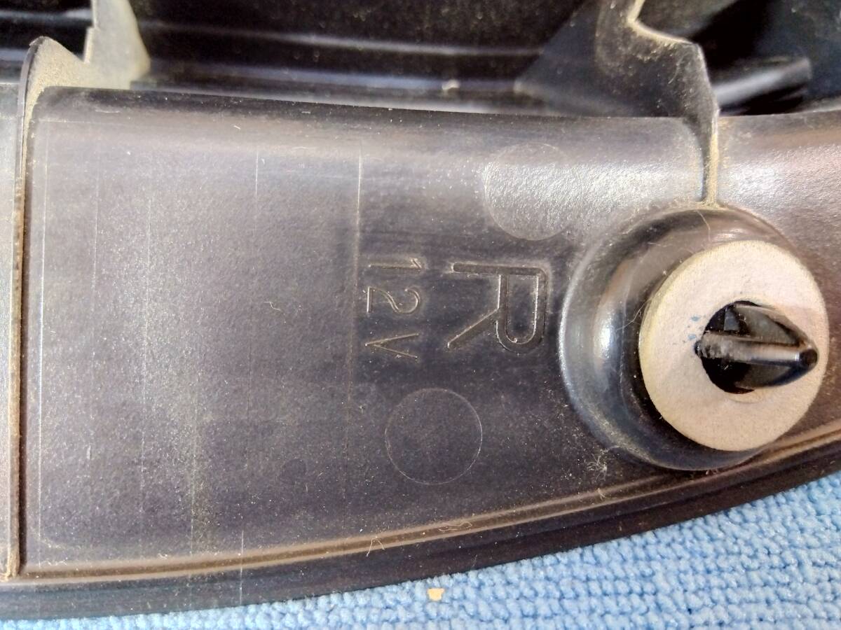 裏面刻印 KOITO 220-59294 右