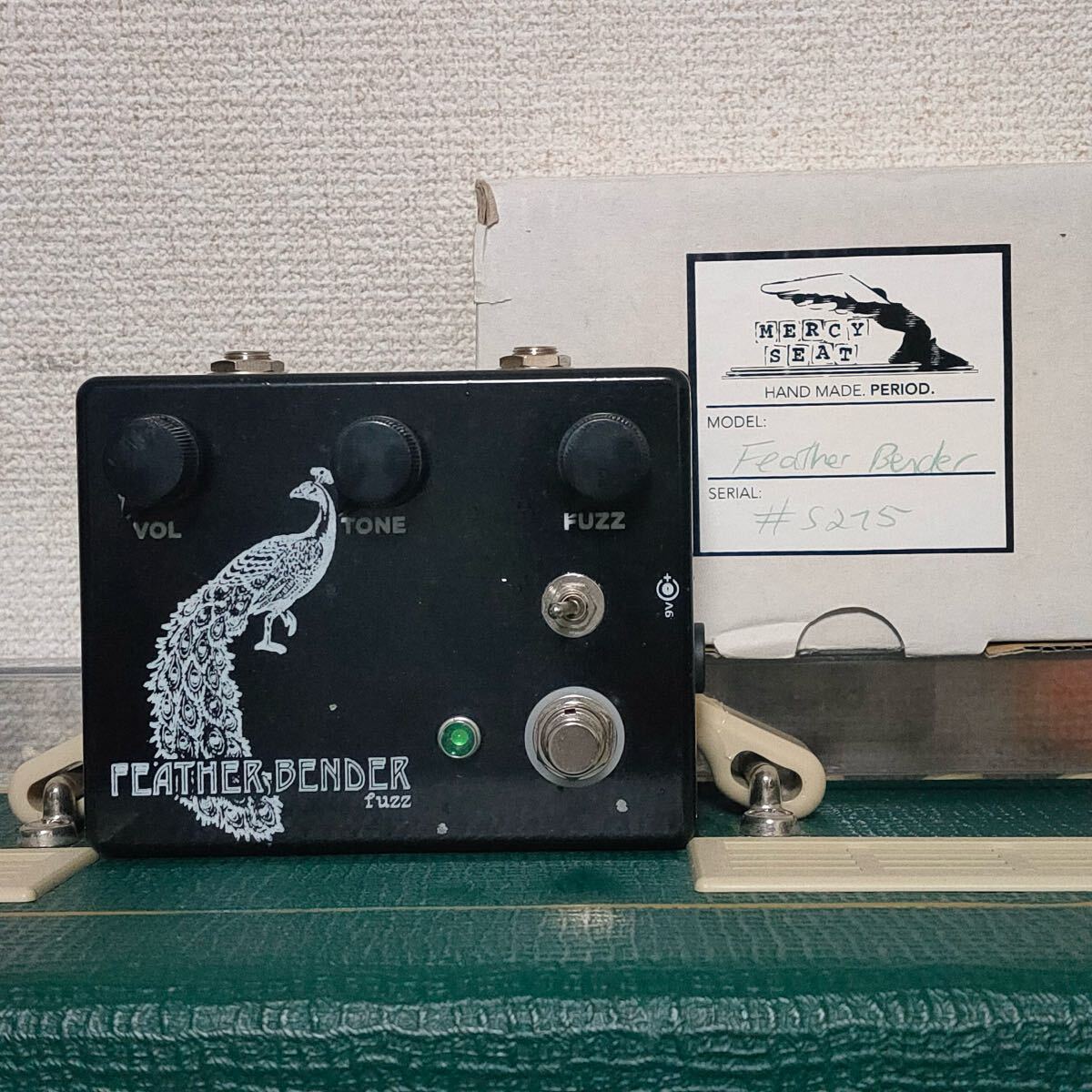 Mercy Seat Effects Feather Bender Fuzz German Made フェザーベンダー ファズ ギター ベース エフェクター ドイツ製 ハンドメイド
