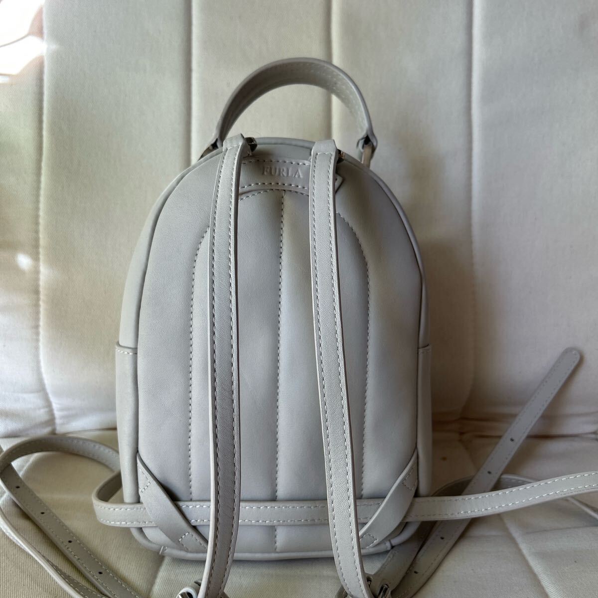 美品☆【FURLA】フルラ レザー 2way ミニ リュックサック 保管袋 美品☆【FURLA】フルラ レザー 2way ミニ リュックサック 保管袋