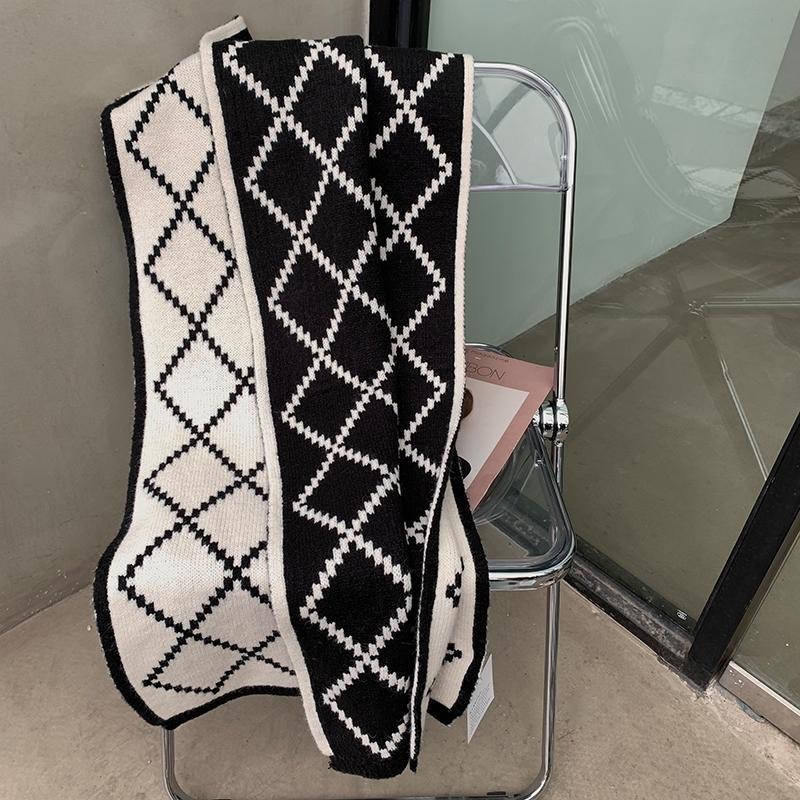 ★NEW★人気F★送料無料★即日発送★定番上質上品大判★カシミヤ★　マフラー　リバーシブル　ニット　黒白