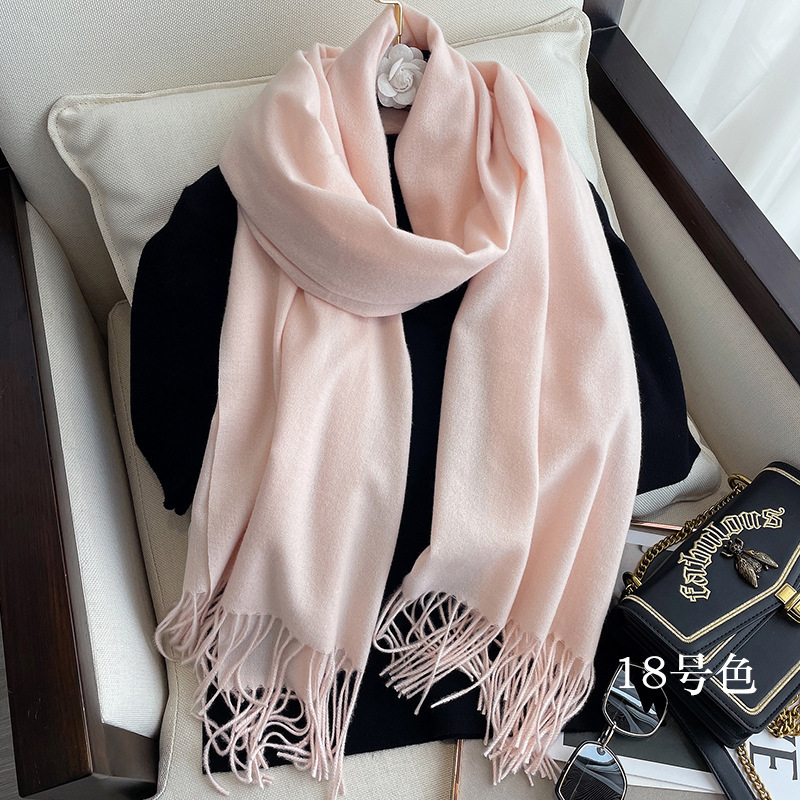 新品NEW251定番上質上品大判カシミヤ100％　マフラー　防寒通学通勤ブリッジ　薄いピンク